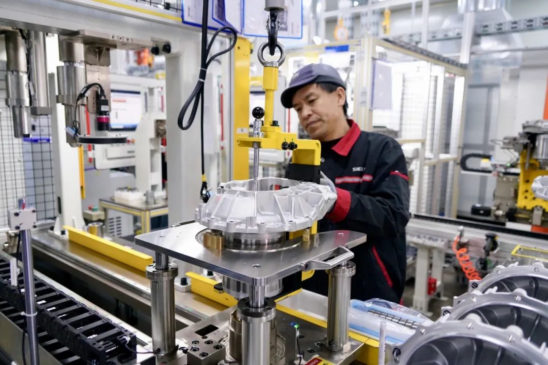 1739870077625963.jpg 640 (5).jpg